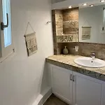 Rineia Complex By Live&travel Elia (Mykonos)