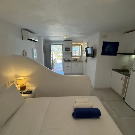 Rineia Complex By Live&travel Lägenhet Elia (Mykonos)